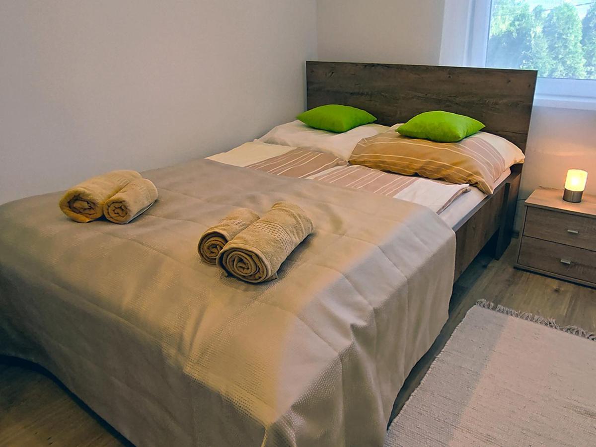 White Stone Apartman Hajduszoboszlo Bagian luar foto