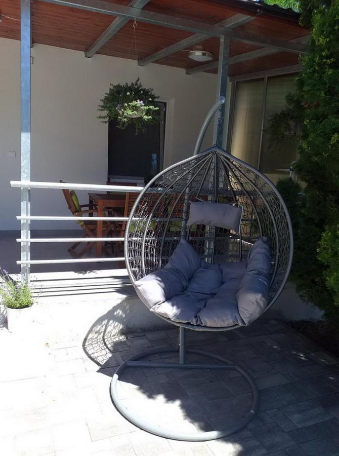 White Stone Apartman Hajduszoboszlo Bagian luar foto