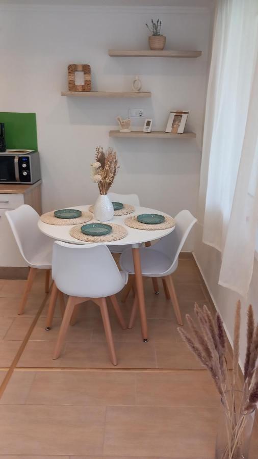White Stone Apartman Hajduszoboszlo Bagian luar foto