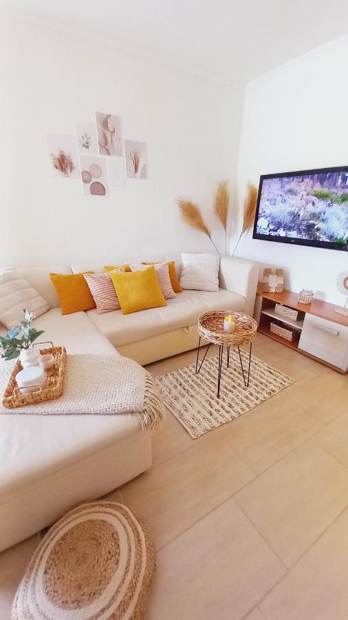 White Stone Apartman Hajduszoboszlo Bagian luar foto